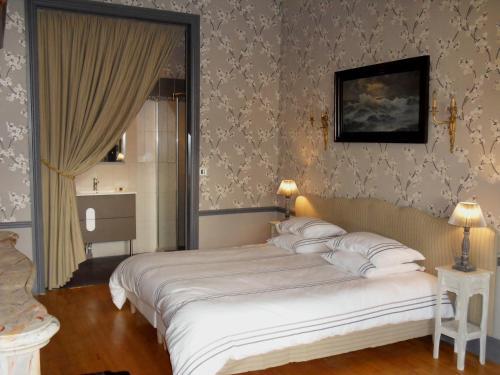 Bed & Breakfast Ch�teau De Clermont-sav�s