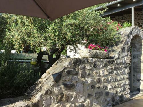 Hostal Le Pressoir De P�p� Emilien