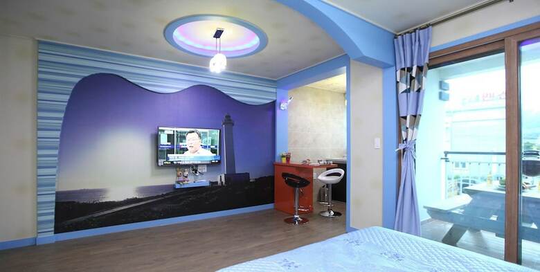 Modern House Pension