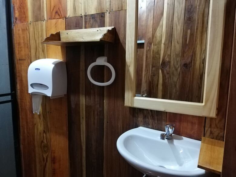 Hotel Casitas de Monta�a Cabuya
