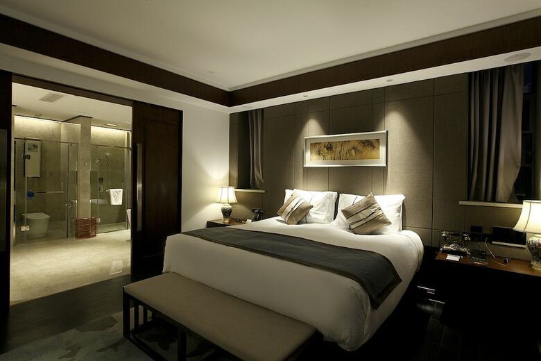 Elite Polink Hotel (Chongqing Jiefangbei Branch)