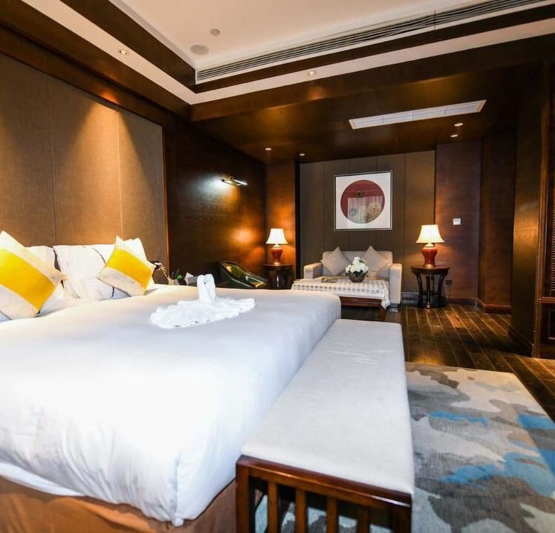 Elite Polink Hotel (Chongqing Jiefangbei Branch)
