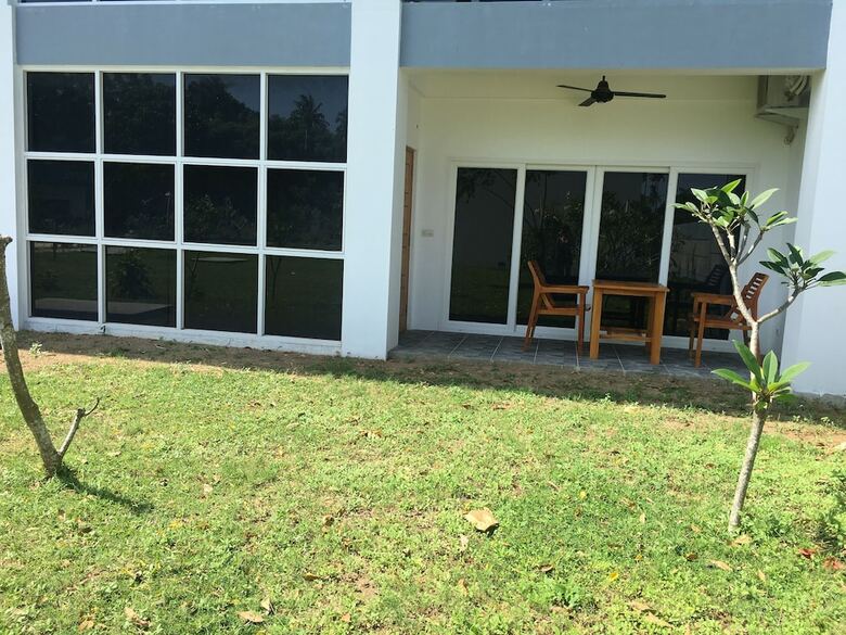 Senggigi Homes & Apartment