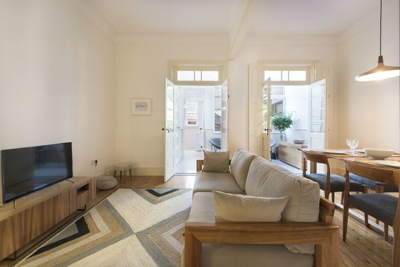 Tripas-cora��o, Breiner Apartments