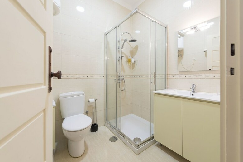 Tripas-cora��o, Breiner Apartments