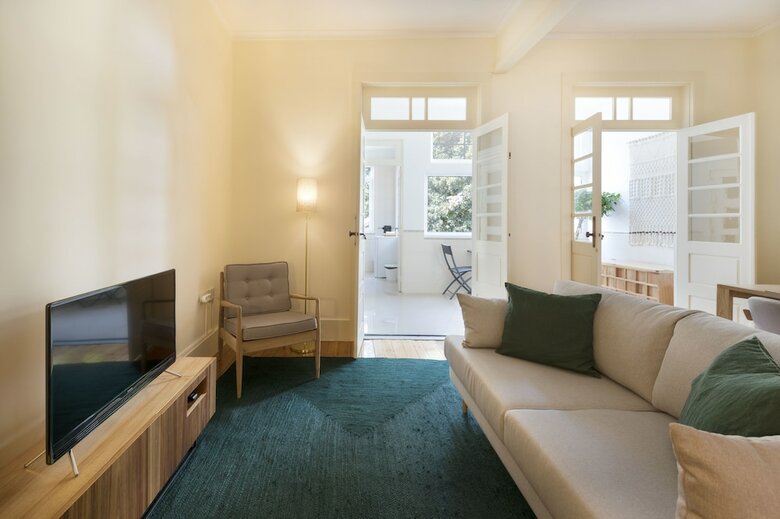 Tripas-cora��o, Breiner Apartments