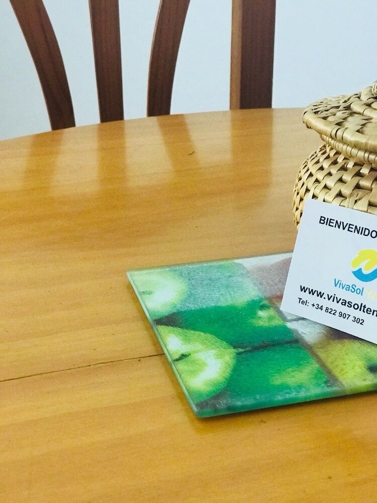 Hotel Cristianos Town Guesthouse