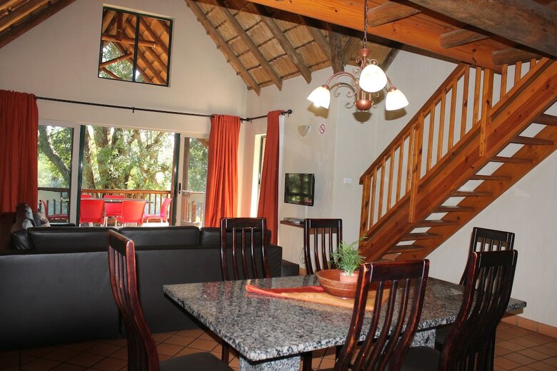 Ekuthuleni River Front Chalets