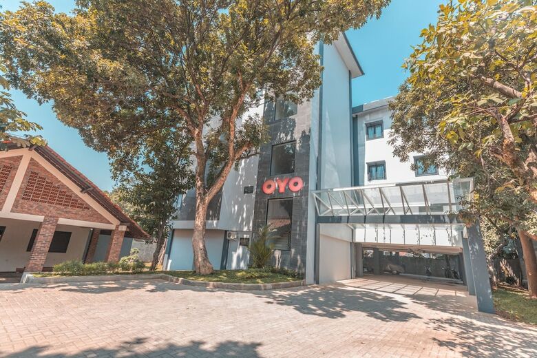 Hostal Oyo 1329 Tanjung Pakuan