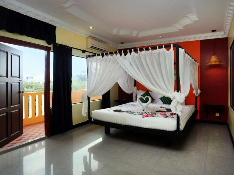 Central Privilege Hotel