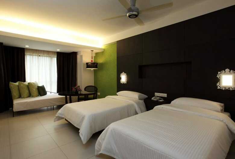 Hotel Avillion Admiral Cove
