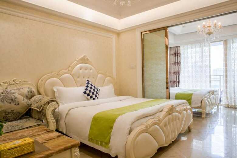 Ruide Apartment Wanyi Plaza Branch