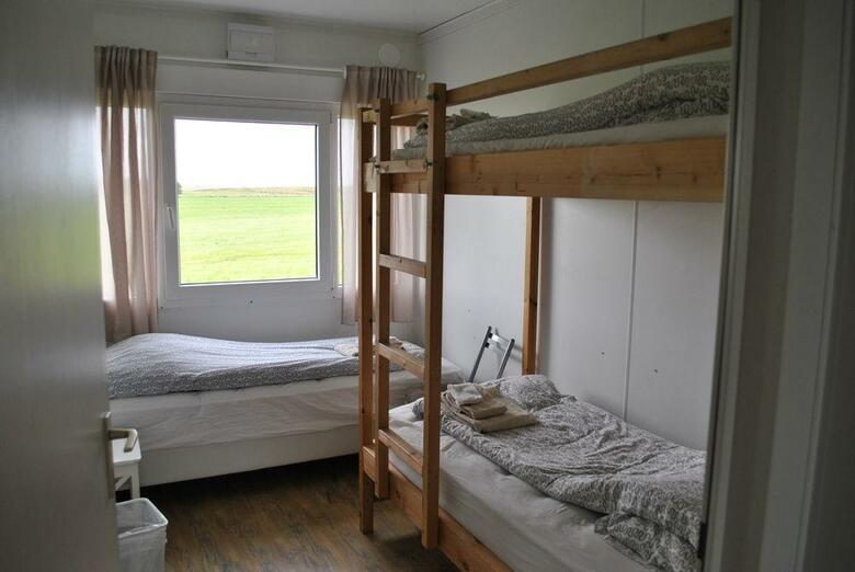 Hotel Vatnsholt - Guest House