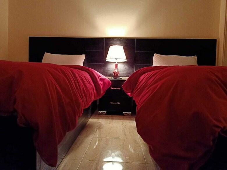 Hostal City Pyramids Inn