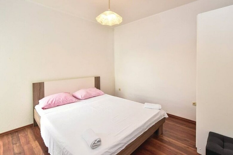 Emilie Apartment And Villa