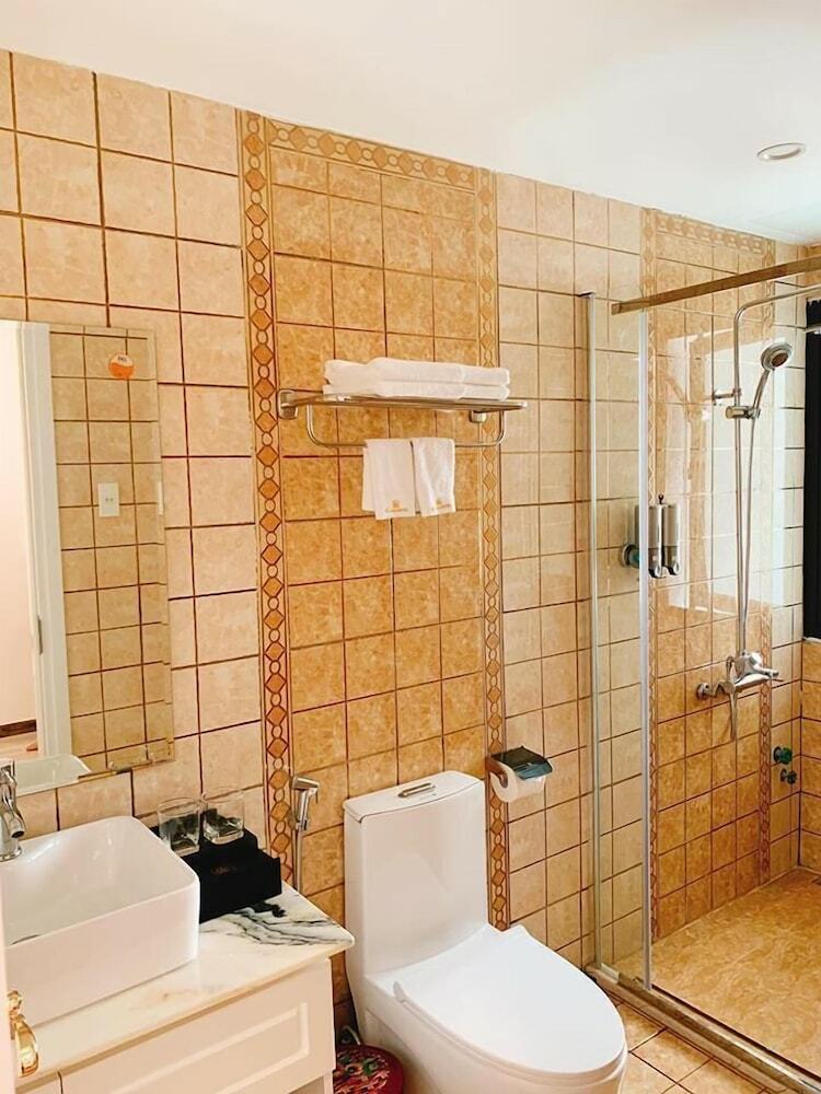 Hotel Khach San Be Anh