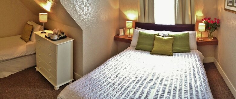 Bed & Breakfast Carena Guest House Ltd