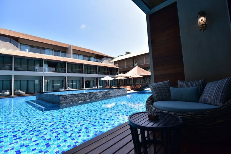 Hotel Ananya Lipe Resort
