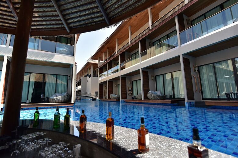 Hotel Ananya Lipe Resort