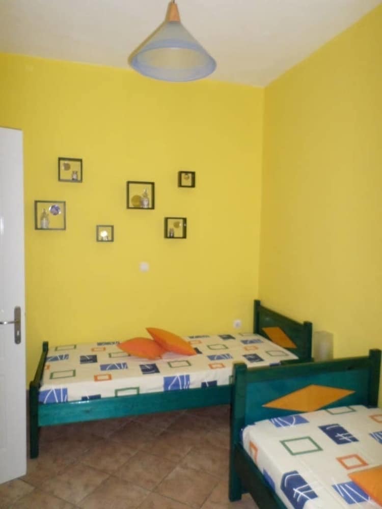 Santorious Apartments