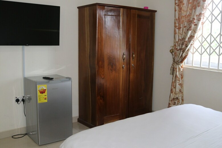 Rhogem Hotel