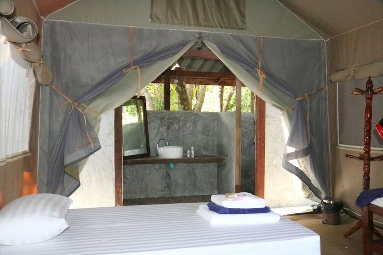 Apartamento Victoria Cliff Nyaung Oo Phee Island