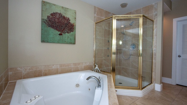Two Bedroom Condo Stunning Views - Unit Crc0216
