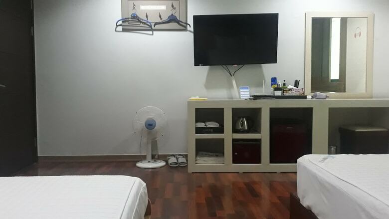 Hotel Sky