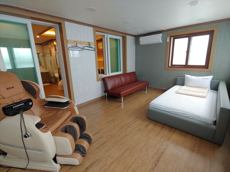 Hotel Sky