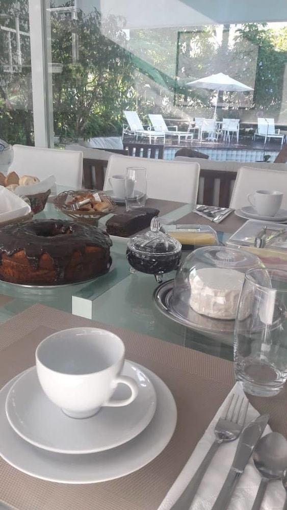 Hotel Guest House Guaruj�