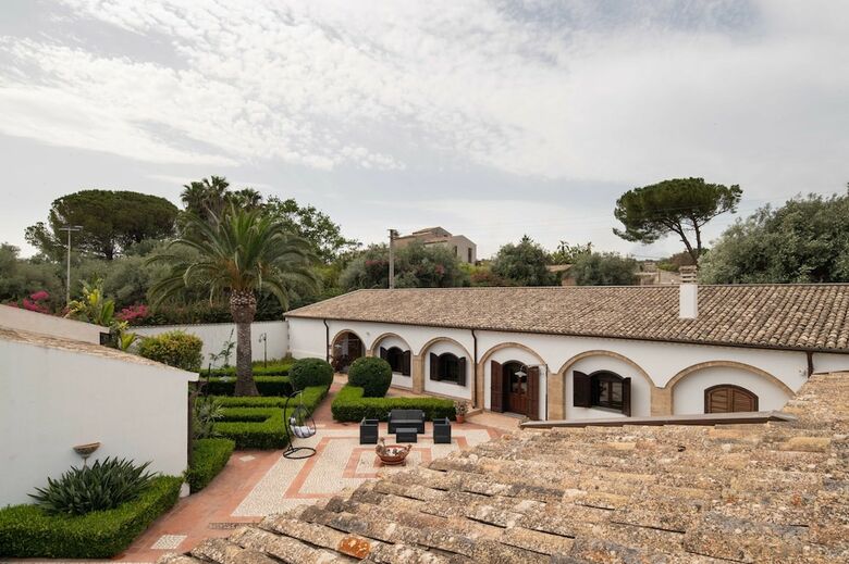 Villa Le Dimore Reali Di Umberto