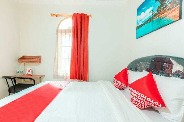 Hostal Oyo 1319 Griya Si Doel