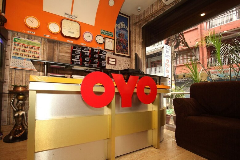 Oyo 512 Hotel Brindaban