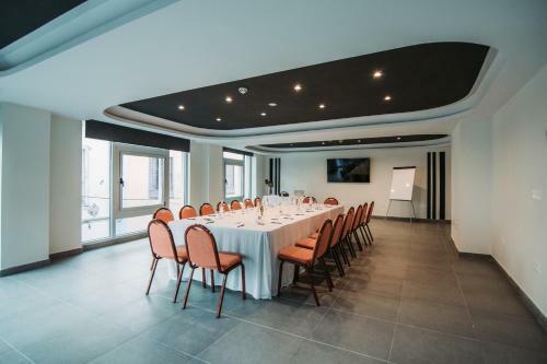 Urban Anaga Hotel