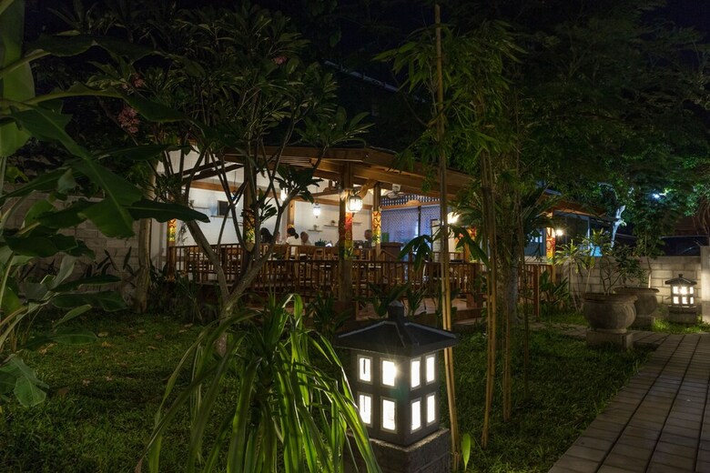 Bed & Breakfast Puri Kelapa Sanur