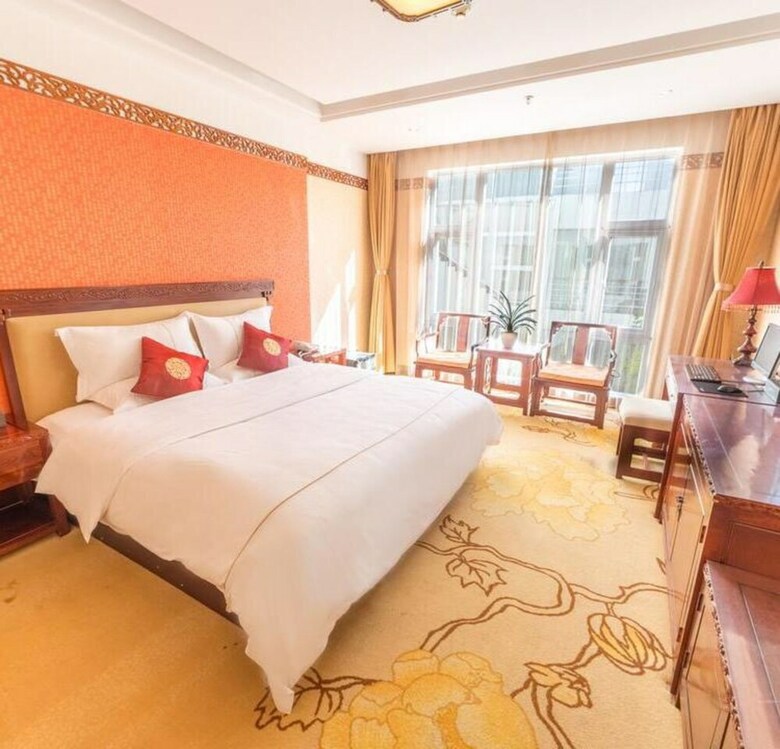 Floral Hotel Dali Zhonghefang