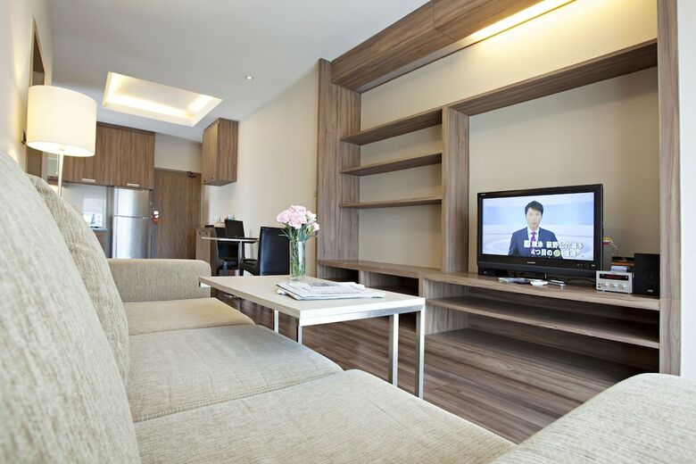 Aparthotel V Residence Serviced Apartment