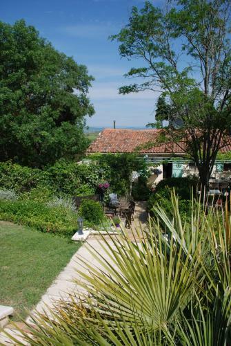 Bed & Breakfast Domaine A L'aise