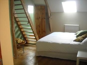 Hostal Manoir De L'ormelais