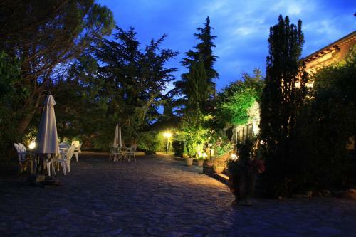 Bed & Breakfast Villa Theba�de Chambres D'h�tes