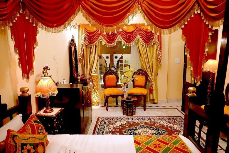 Hotel Ganesha Palace
