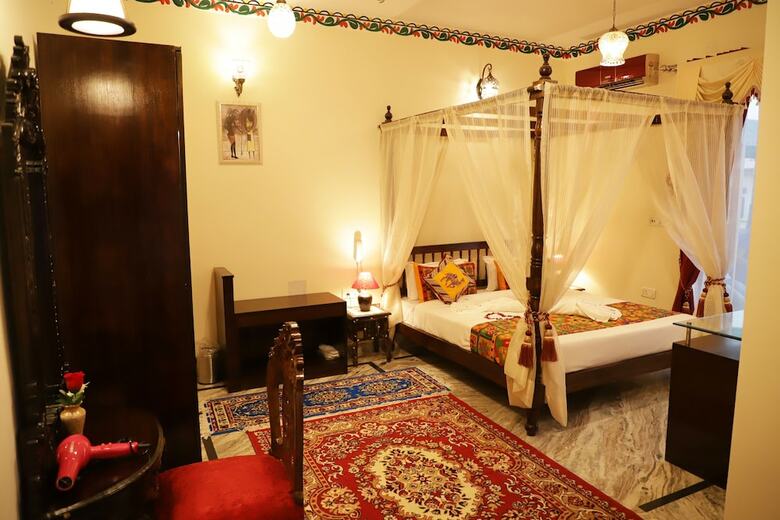 Hotel Ganesha Palace