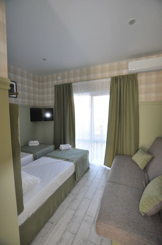Aparthotel Gus House