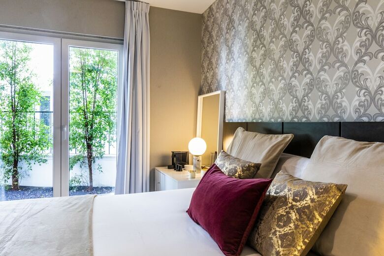 Hotel Gloria Suites By Lx Way