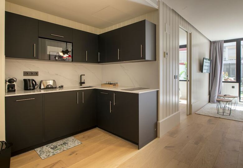 Bilbao Metropolitan Apartments By Urban Hosts