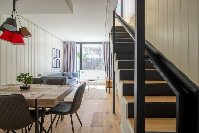 Bilbao Metropolitan Apartments By Urban Hosts