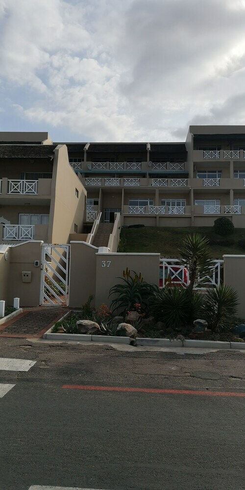 The Waterfront Apartments