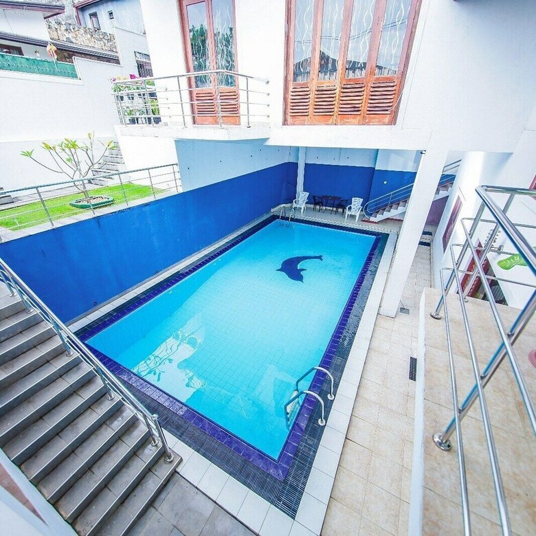 Hotel Ayansa Villa