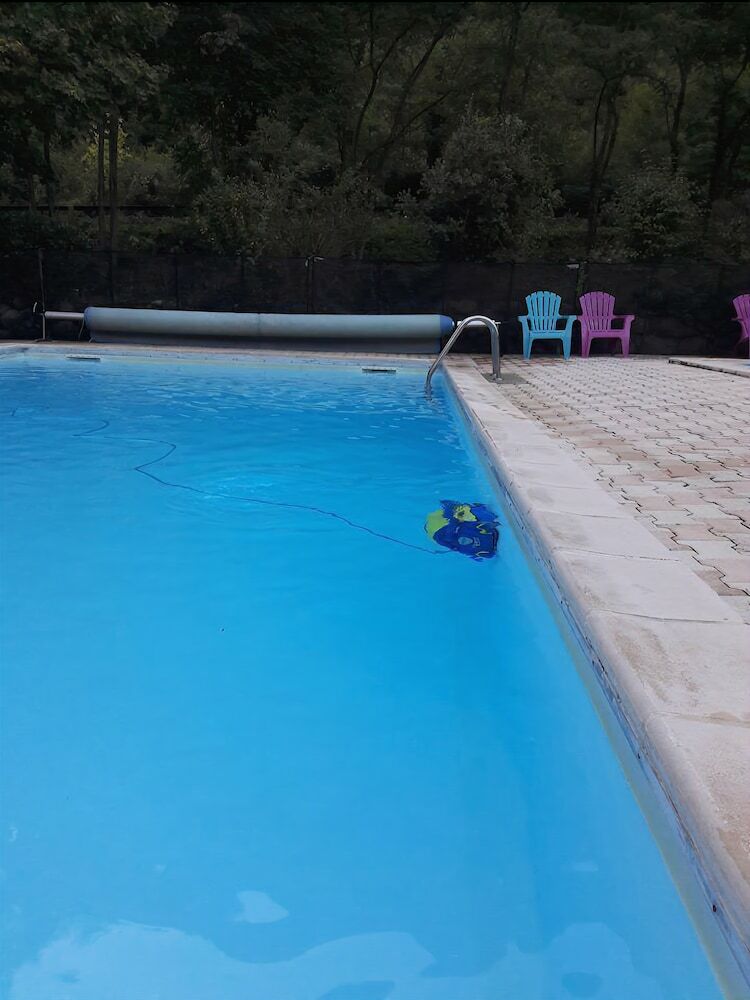 Camping Mas De Lastourg