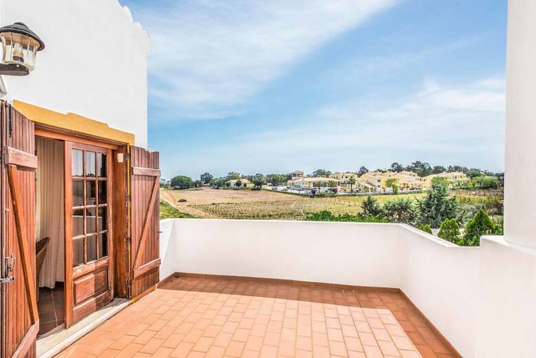 Villa Monte Galego